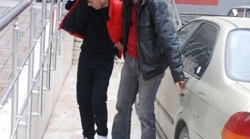 Beline Sardığı Eroinle Yakalandı