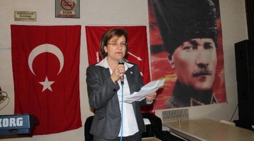 Chp&rsquo;li Kadınlar Dayanışma G&uuml;n&uuml;nde Bir Araya Geldi