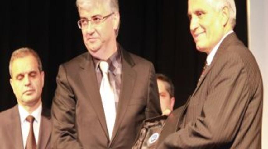 Kars, Aşıklar Bayramı'ndan Y&uuml;z&uuml;n&uuml;n Akıyla &Ccedil;ıktı