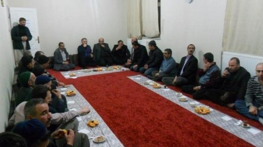 Kağızman&rsquo;da Muhabbet Yemeği