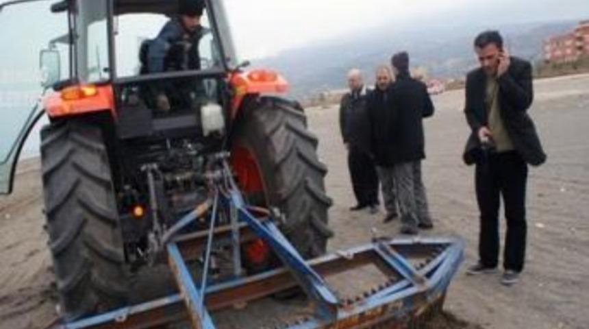 Samandağ Sahilini Temizlemek I&ccedil;in &Ccedil;ekici Alındı