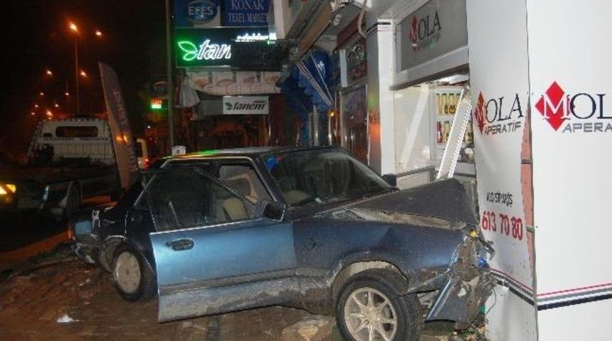 Alkoll&uuml; S&uuml;r&uuml;c&uuml; D&uuml;kkana Daldı