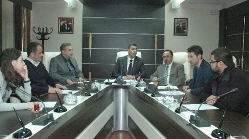 Asimed'ten 4 Dilde 'hocalı Katliamı' Belgeseli