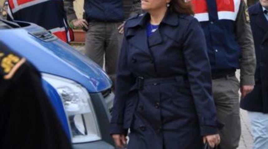 Mahmutlar Belediyesi'ne Yapılan Operasyonda 31 Kişi Gözaltına Alındı