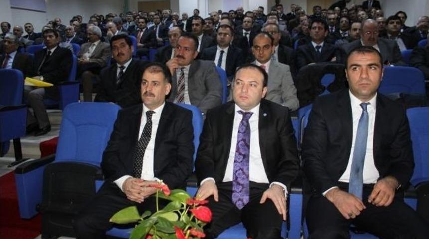 Van&rsquo;da &lsquo;huzurlu Bir Toplum İ&ccedil;in Değerler Eğitimi&rsquo; Toplantısı