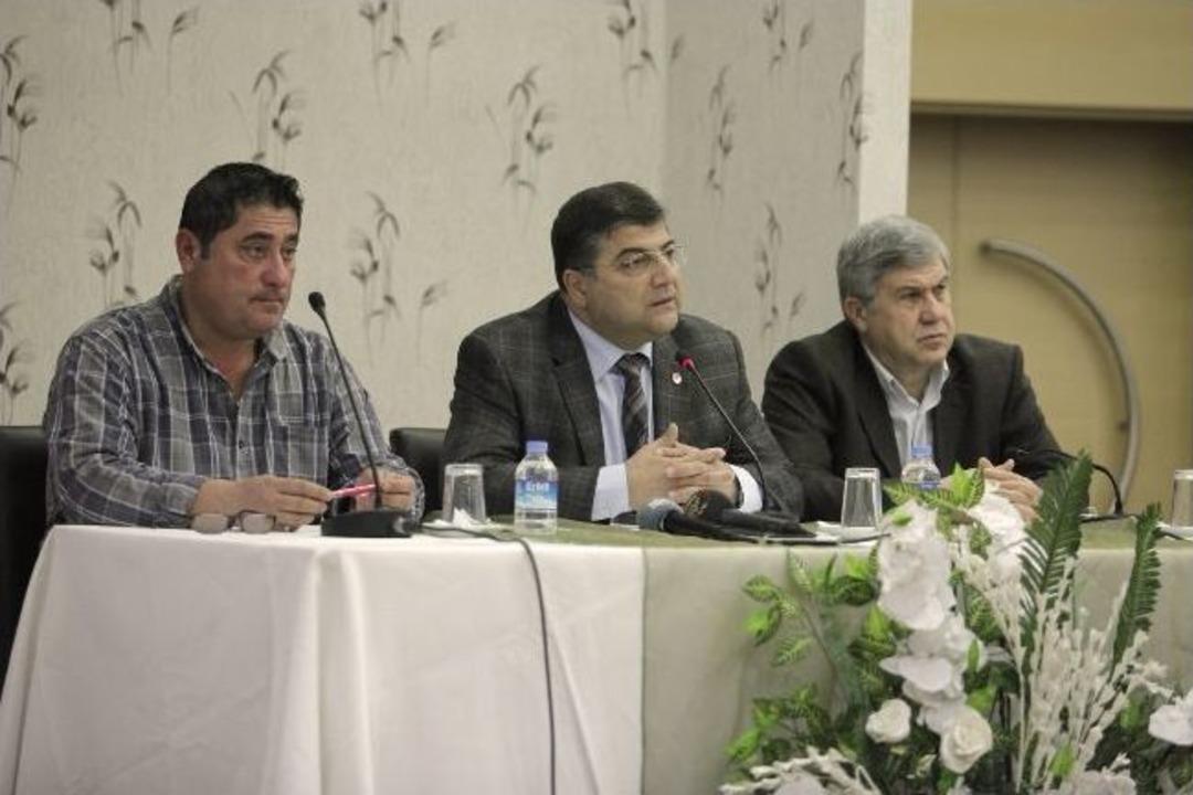 Amat&ouml;r Spor Kul&uuml;plerinin Gelişmesi İ&ccedil;in Bornova&rsquo;da &Ouml;nemli &Ccedil;ağrı