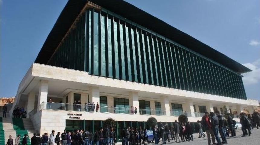 Hkü’den Ygs’ye Hazırlanan Öğrencilere Destek