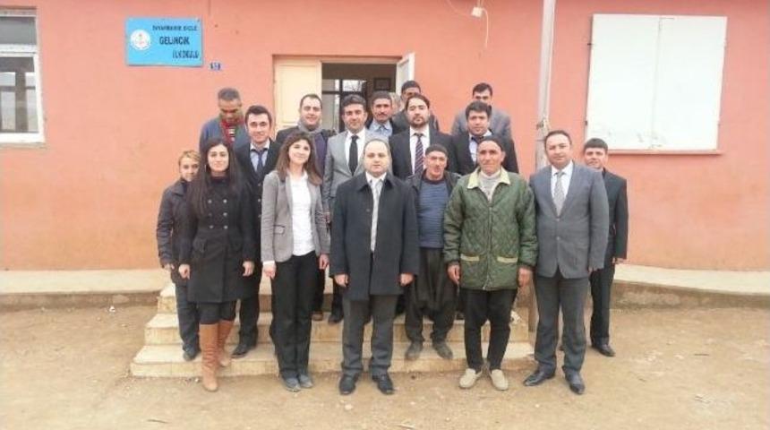 Dicle Kaymakamı Kaya, K&ouml;y Ziyaretlerine Devam Ediyor