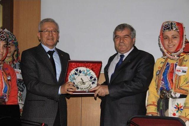 Hocalı Katliamı İnegöl'de Anıldı