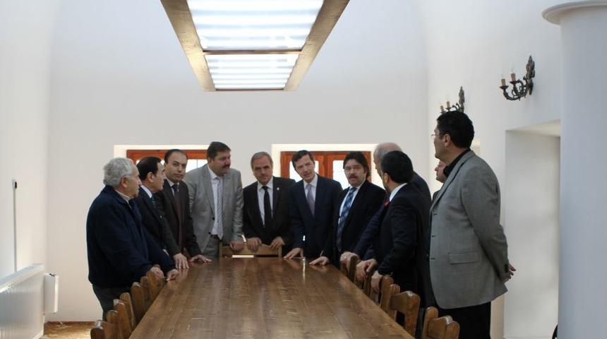 Muğla&rsquo;da 148 Yıllık Mevlevi K&uuml;t&uuml;phanesi Hizmete A&ccedil;ıldı