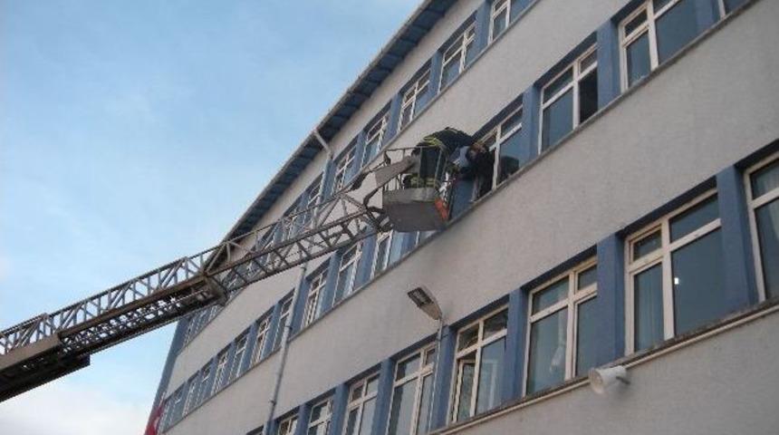 Lisede Yangın Tatbikatı