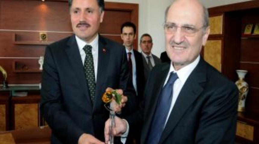 Malatya'da 2 Bin 200 Hektarlık Alanda Kentsel D&ouml;n&uuml;ş&uuml;m