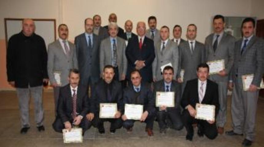 Ezanı G&uuml;zel Okuma Kursu D&uuml;zenlendi