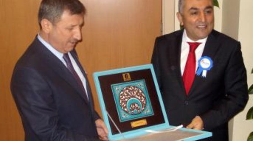 'Vergilerin D&uuml;zenli &Ouml;denmesinde Herkes Sorumluluğunun Bilincinde Olmalı'