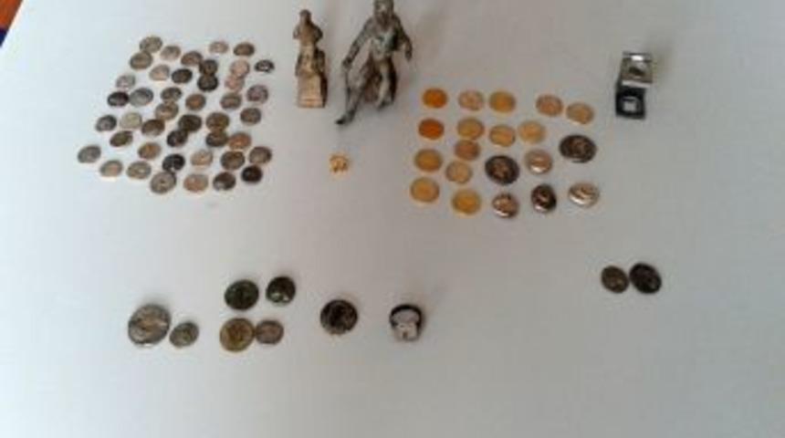 Niğde Polisi Ka&ccedil;ak&ccedil;ılara Ge&ccedil;it Vermiyor