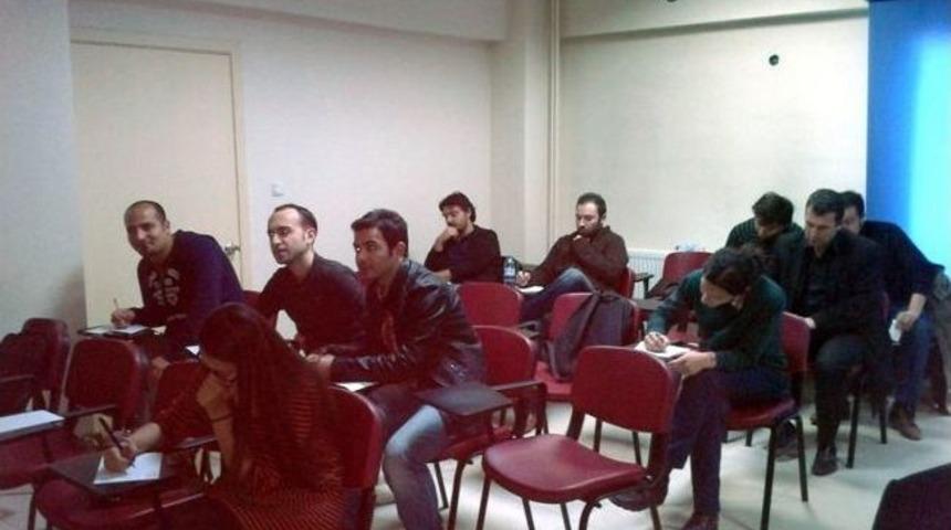 Manisa Belediyesi'nden Gen&ccedil;lere Teknoloji Ve Girişimcilik Eğitimi