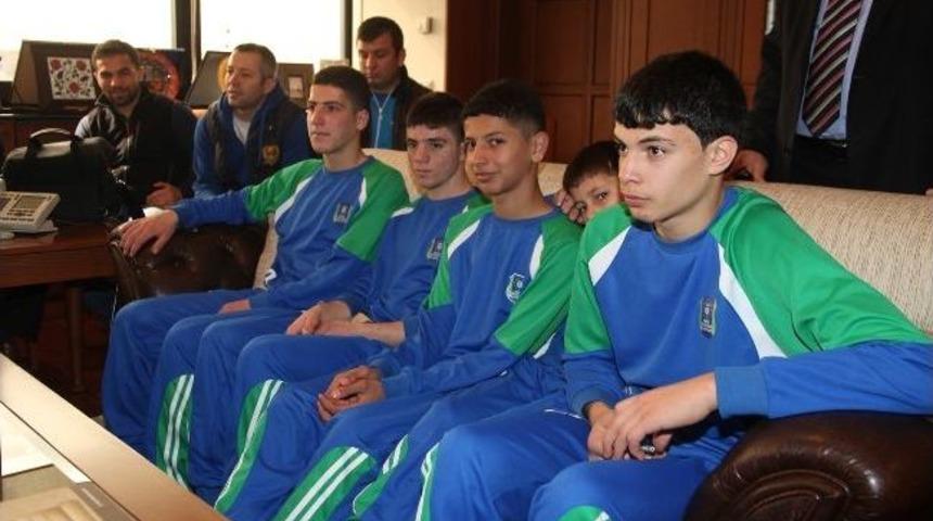 Filistinli G&uuml;reş&ccedil;ilerden B&uuml;y&uuml;kşehir'e Ziyaret