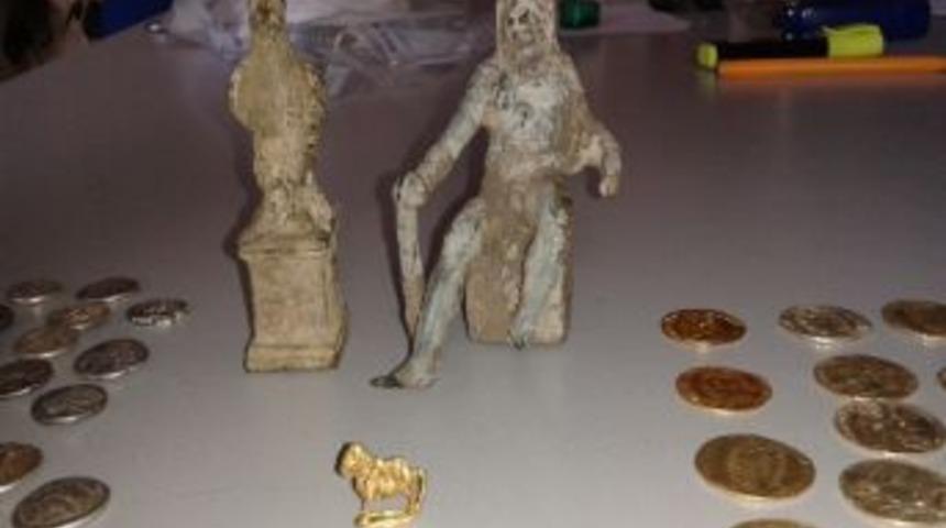 Polisten Ka&ccedil;ak&ccedil;ılara Ge&ccedil;it Yok