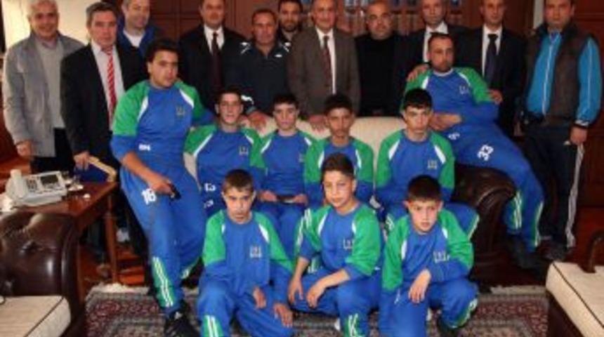 Filistinli G&uuml;reş&ccedil;iler Bursa'da Ağırlandı