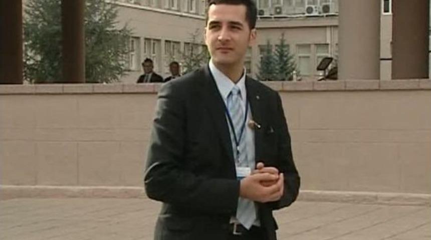 Merkel'i Ankara Temaslarında Gurbet&ccedil;i Polis Korudu