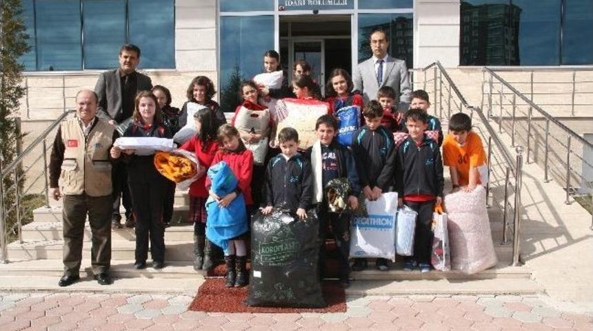 Yozgat &Ouml;zel Ergin Koleji &Ouml;ğrencilerinden Suriyeli M&uuml;ltecilere Yardım