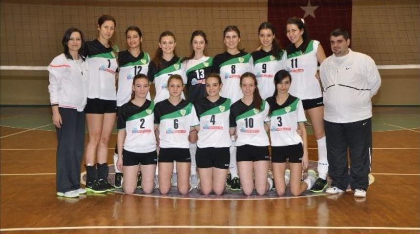 Manisa Belediyespor&rsquo;un Sultanları Liderliğe Y&uuml;kseldi