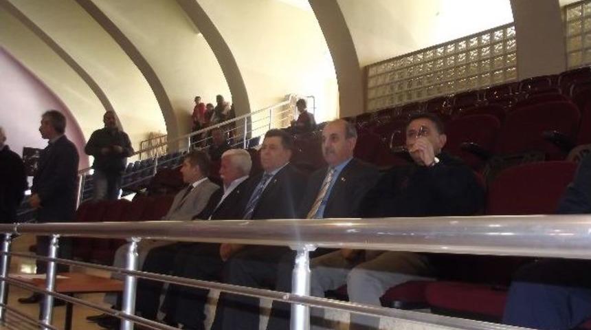 Voleybolda Grup Ma&ccedil;ları Başladı