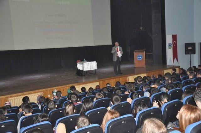 Öğrencilere Sınav Stresiyle Baş Etme Semineri