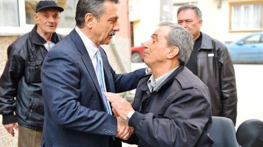 Ak&uuml;l&uuml; Arabası &Ccedil;alınan Engelli Yeni Aracına Kavuştu