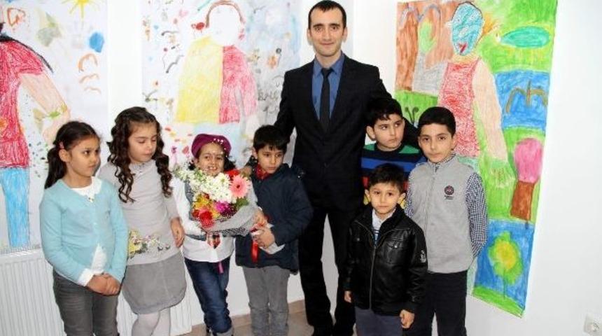 Öğrencilerden Karma Resim Sergisi