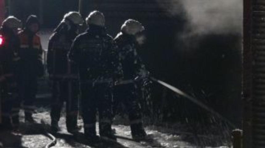 Yenişafak Gazetesi&rsquo;nde Yangın Paniği