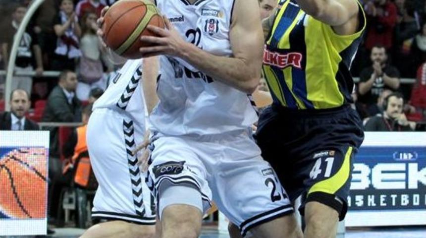 Fenerbah&ccedil;e &Uuml;lker, Beşiktaş&rsquo;a Karşı Kaybetmiyor