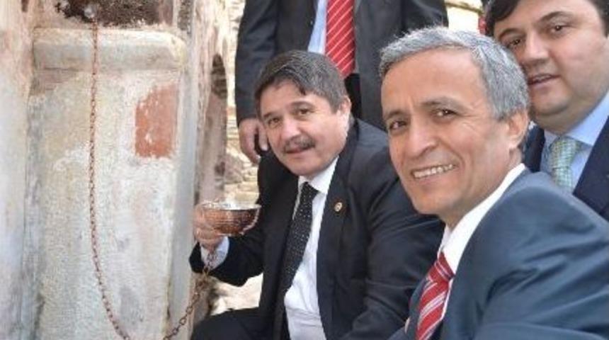 Tarihi Beş Ulalı &Ccedil;eşme A&ccedil;ıldı