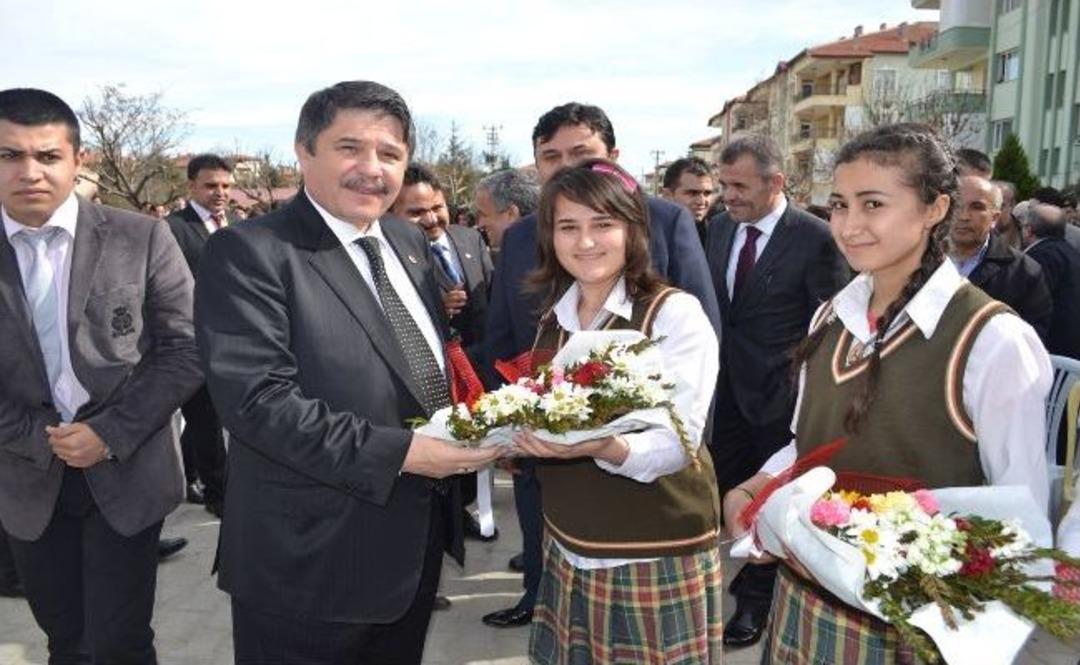 Kula'da Karma &Ouml;ğrenci Yurdunun A&ccedil;ılışı Yapıldı