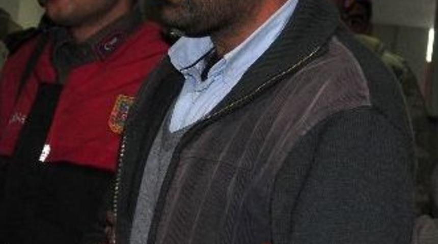 Katile Tahrik Ve İyi Hal İndirimi Acılı Babayı Ağlattı