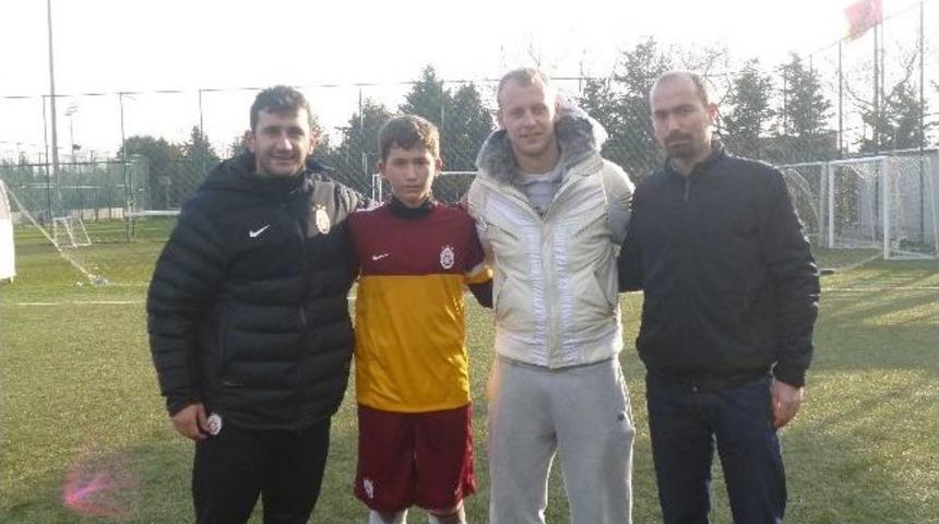 5 Bin Sporcunun Arasından Galatasaray&rsquo;a Se&ccedil;ildi