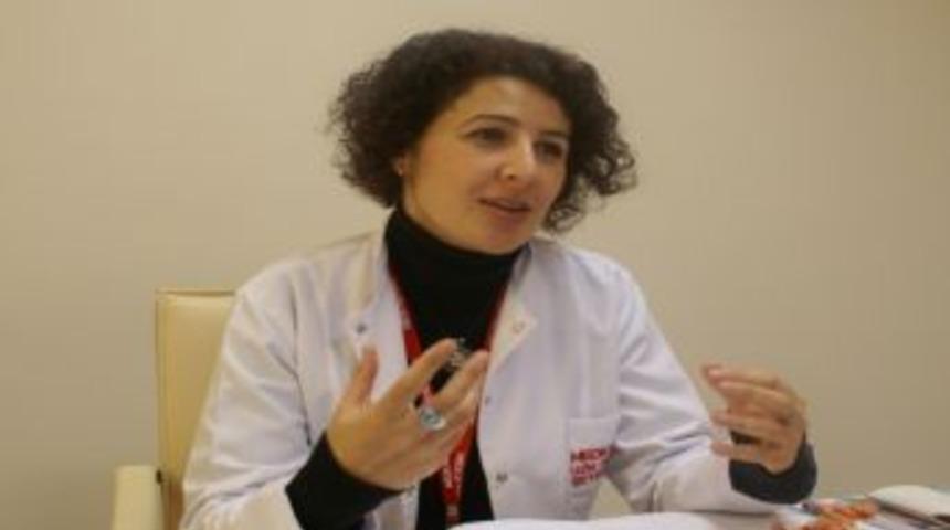 &lsquo;&ccedil;ocuklara Cep Telefonu Vermeyin&rsquo;