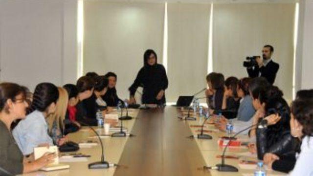 Akdeniz Belediyesi’nden insan hakları eğitimi