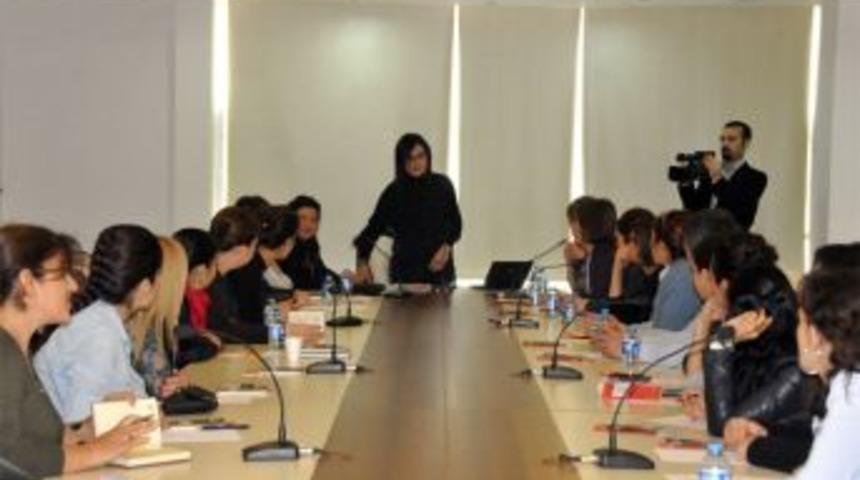 Akdeniz Belediyesi&rsquo;nden insan hakları eğitimi