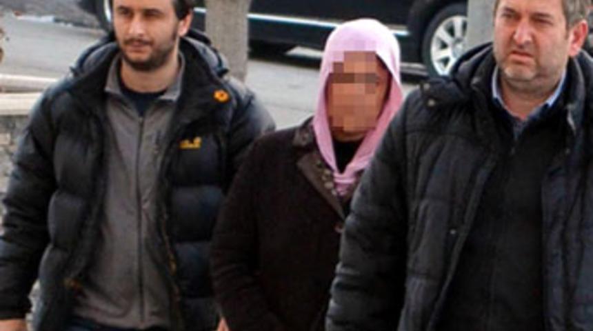 Kendisine tecav&uuml;z etmek isteyen kocasını bı&ccedil;akladı