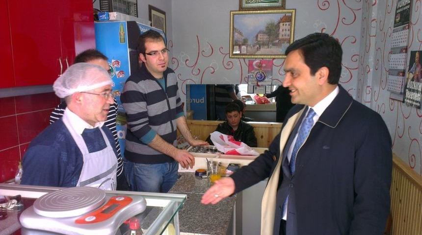 Başkan Bah&ccedil;eci, Esnafı Ziyaret Ediyor