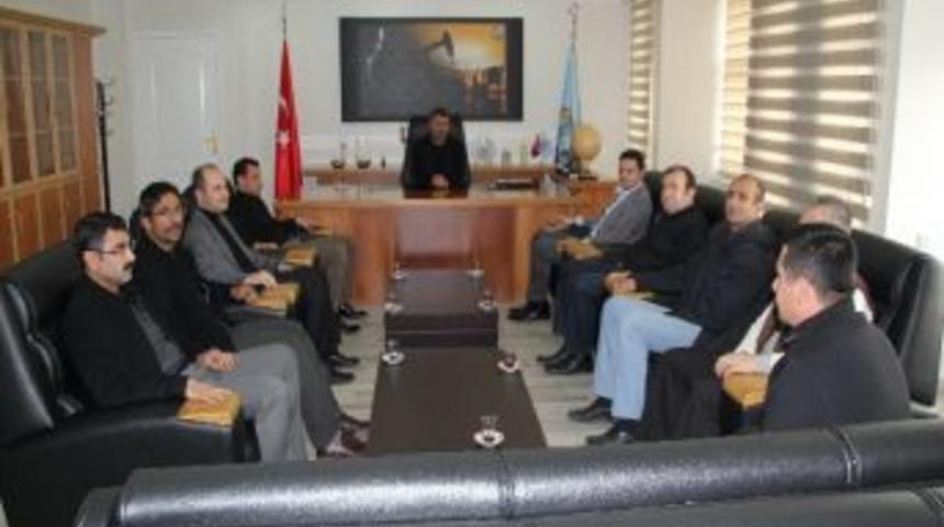 Tpao Batman B&ouml;lge M&uuml;d&uuml;r&uuml; G&ouml;khan Akın Petrol-iş Sendikası'nı Ziyaret Etti