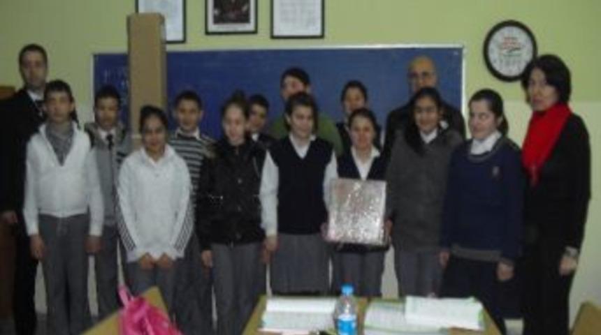 İzmit'te Geri D&ouml;n&uuml;ş&uuml;m&uuml; Destekleyen Okullar &Ouml;d&uuml;llendirildi