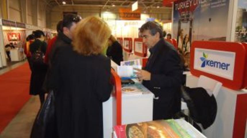 Kemer, Yurt Dışındaki Iki Fuarda Tanıtıldı