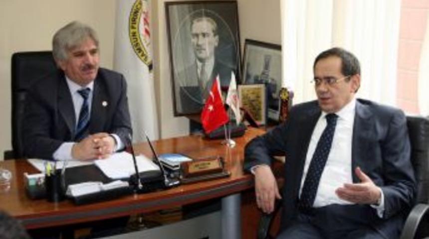 Demir: Biz Ekmeği &Ouml;p&uuml;p Baş &Uuml;st&uuml;ne Koyan Bir Milletiz