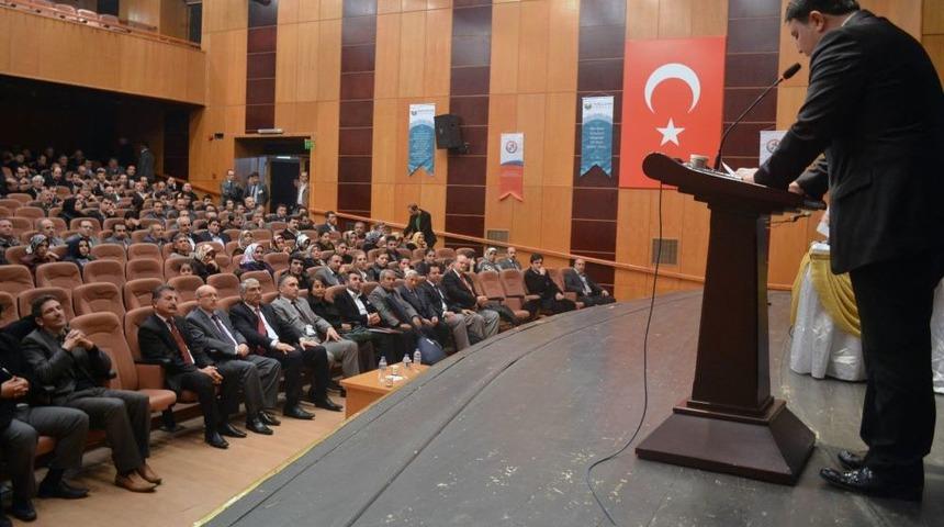 Kahramanmaraş&rsquo;ta Barış Ve Kardeşlik Konferansı D&uuml;zenlendi