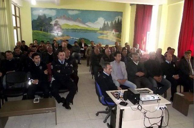 Boğazlıyan İlçesinde Okul Servisi Sürücülerine Seminer Verildi