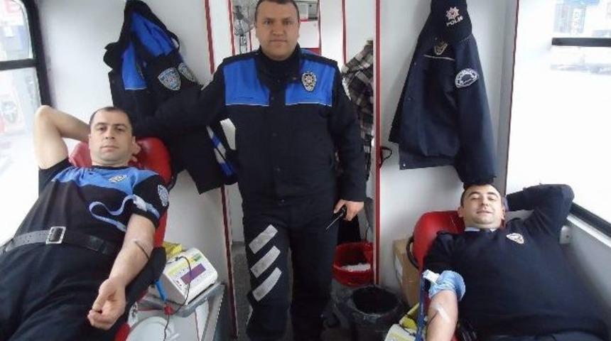 Develi Polisi&rsquo;nden Kan Bağışı