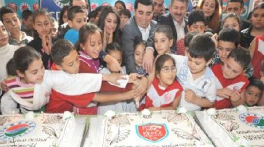 Başkan T&uuml;t&uuml;nc&uuml; 160 &Ouml;ğrencinin Yaş G&uuml;n&uuml;n&uuml; Kutladı