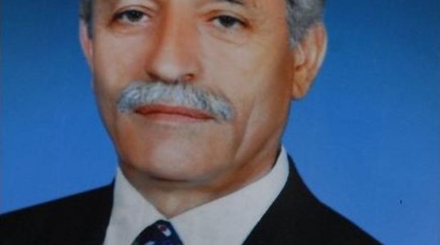 Eski B&ouml;lge İdare Mahkemesi Başkanı Toprağa Verildi